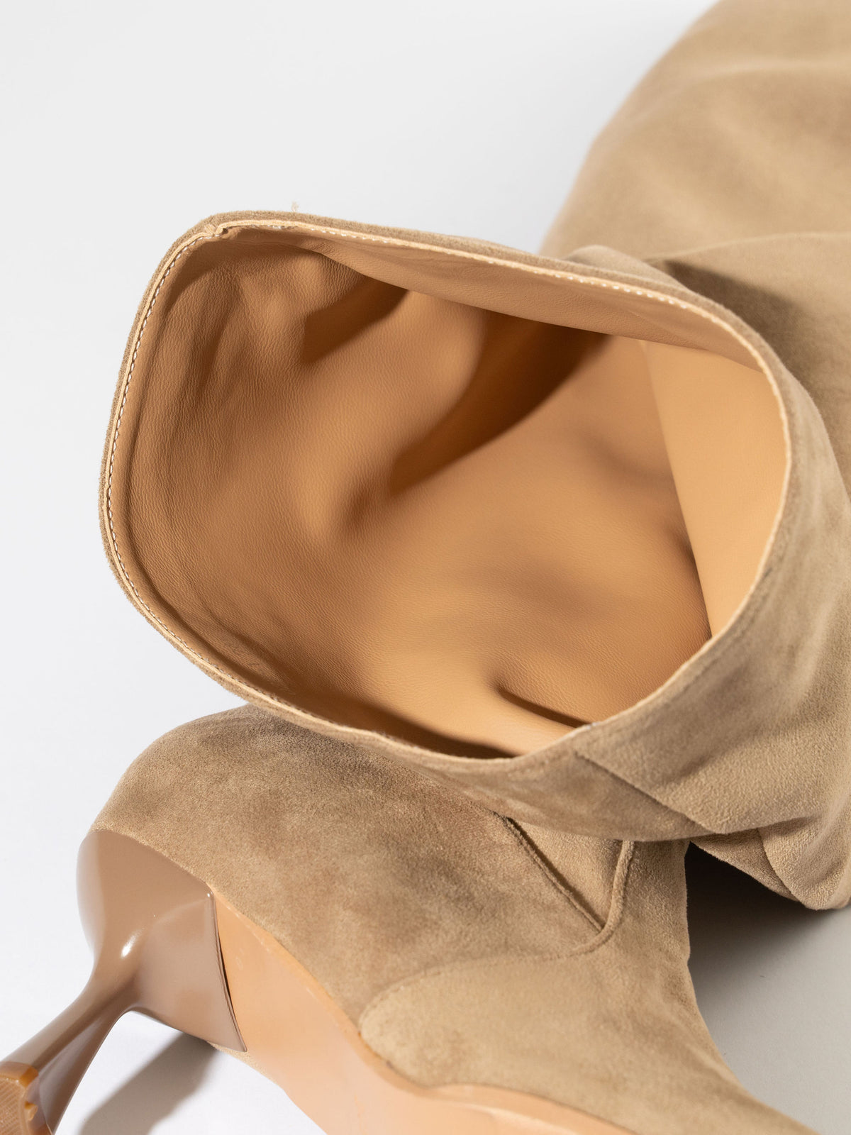 Geminus Pointed-Toe Suede Boots - Camel